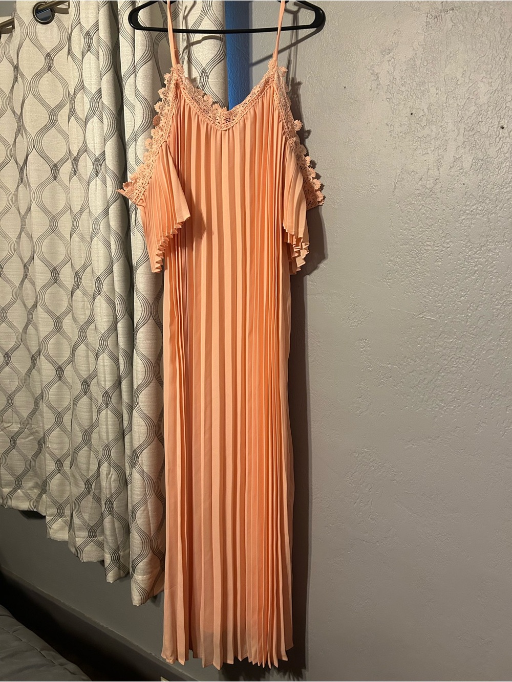 Pleated Peach Cold-Shoulder Maxi Dress with Lace Trim